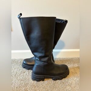 Steve Madden Lug Sole Black Boots